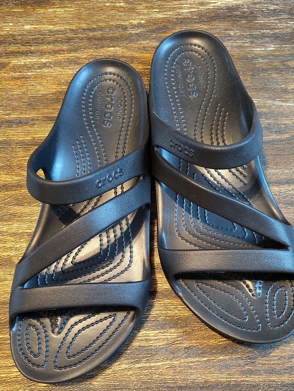 CROCS Women's Black Strappy Slide Sandals